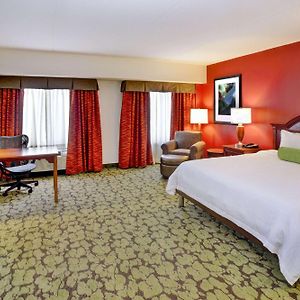 King Room Tub Mobility Hearing Access